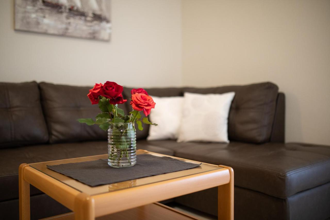 Apartments Dujmovic Ivo 2 บัชกา ภายนอก รูปภาพ